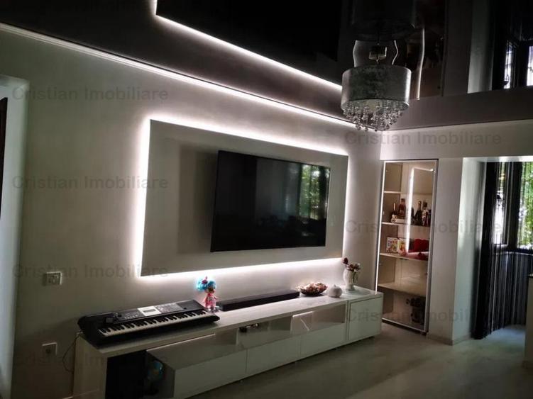 LUX 3 cam 70mp Victoriei-Garii cf.1 Decomandat Mobilat etaj 2 - 1