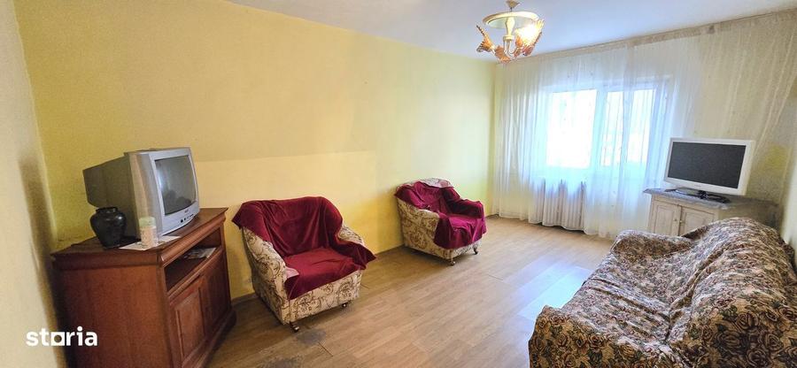 Apartament 3 camere DECOMANDAT, geam baie, bloc 1981, Dacia - 6