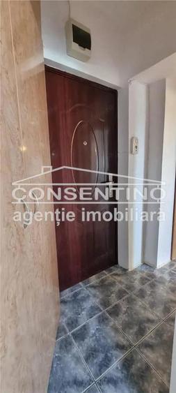 Se vinde gars. conf 1 , decomandata , liber , etj 3 , Centru -Cuza Voda , bloc 1985 - 1