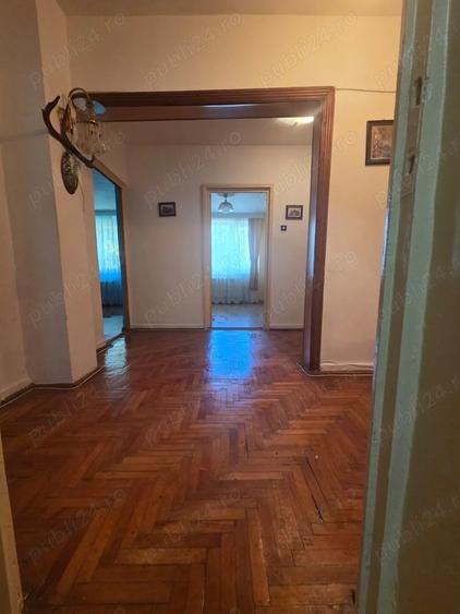 Apartament 3 camere Piatra Neam? 75.000 Euro - 2