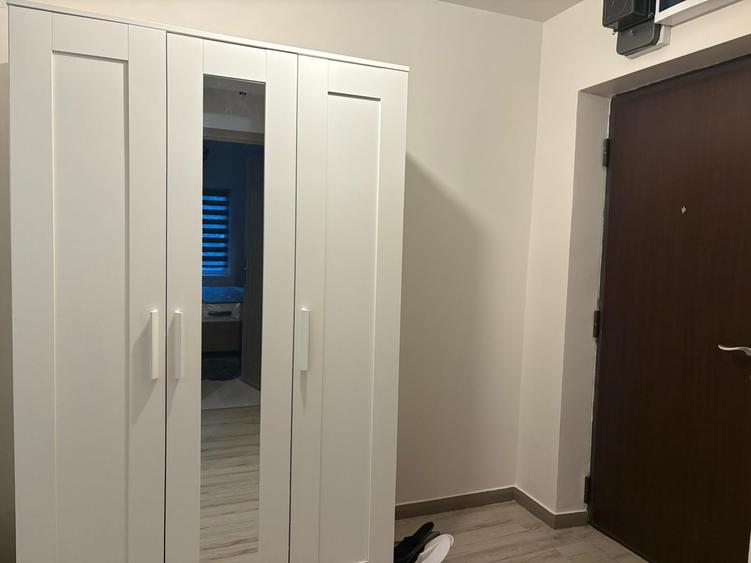Apartament cu 2 camere decomandat în Casa de Cultură