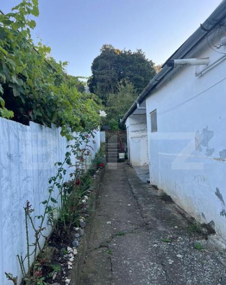 Casa in curte comuna, 30 mp Strada Predeal, vecini li - 2