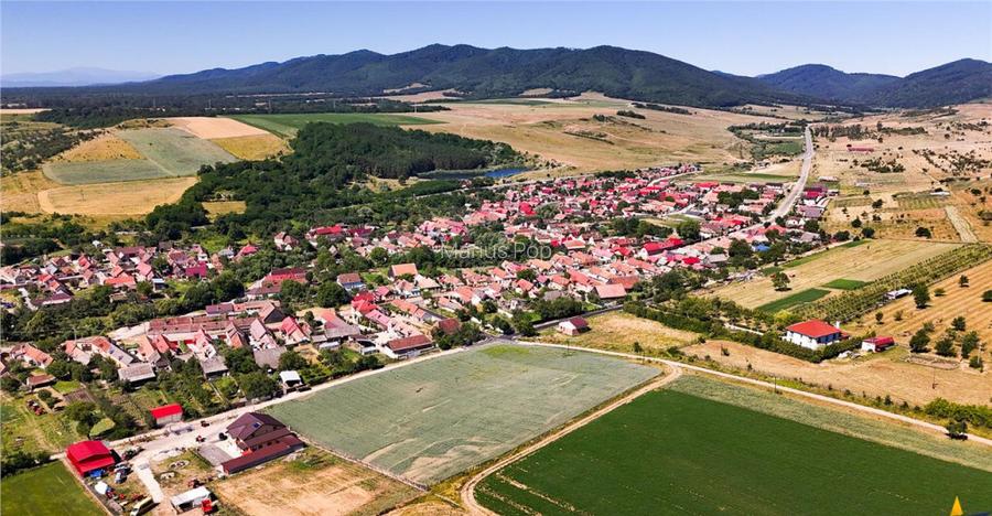 FILM! 1.400 mp, teren intravilan, in Maierus, Brasov