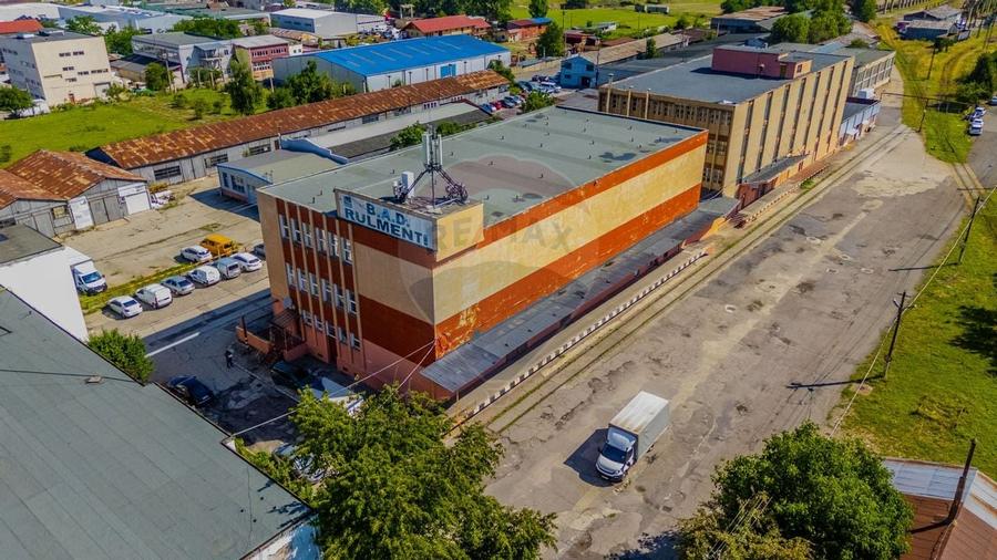 Hala industriala 800 mp de inchiriat | BRASOV | COMISION 0% - 15