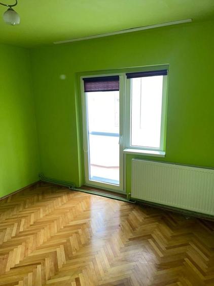 Apartament 3 camere decomandat 101 mp Zona Lebada Piata Agro Vlaicu - 3