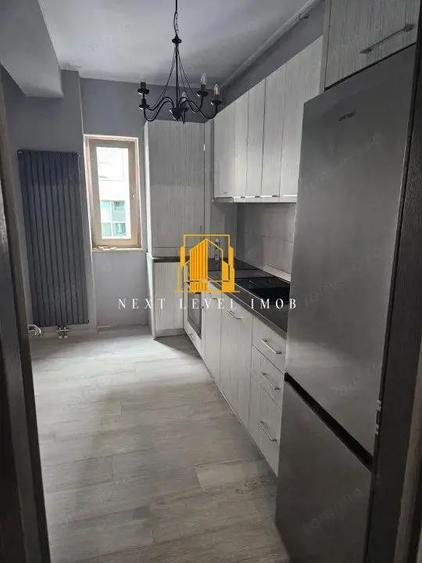 Doua camere condi?ii de lux - in spate la Ramada - 8