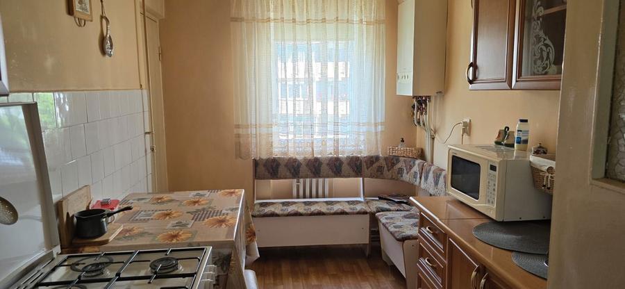 Apartament cu 4 camere - 6