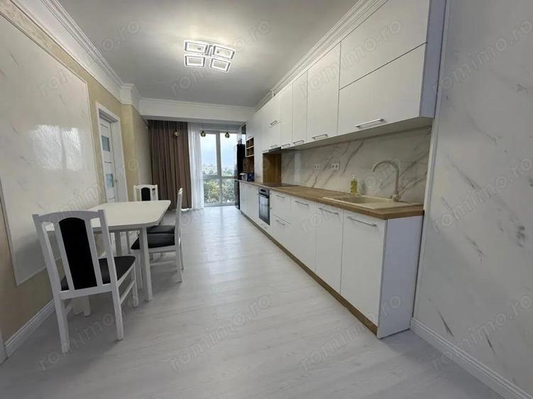 Apartament cu 3 camere de inchiriat in zona Bartolomeu - 1