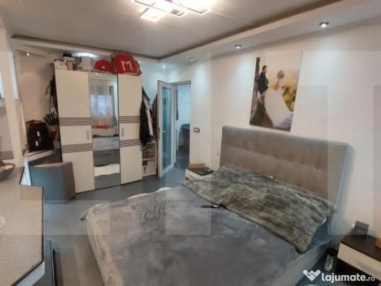 Apartament 3 camere, 78 mp, zona Vlaicu - 2