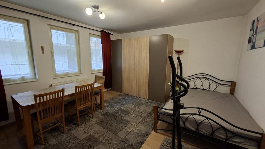 De vanzare apartament 1 cam, Tg. Mures, Zona Centrala - 1