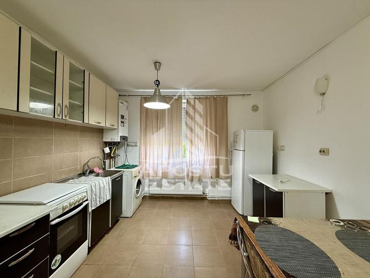 Apartament 3 camere, decomandat, etaj 1, centrala proprie, Medicina - 12