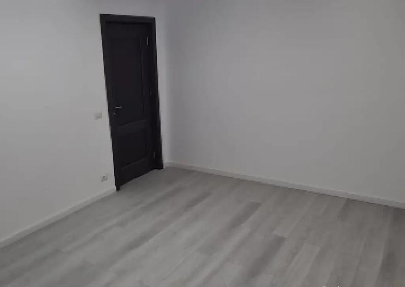 ?? Vand apartament 2 camere 51,60 mp renovat complet - 10