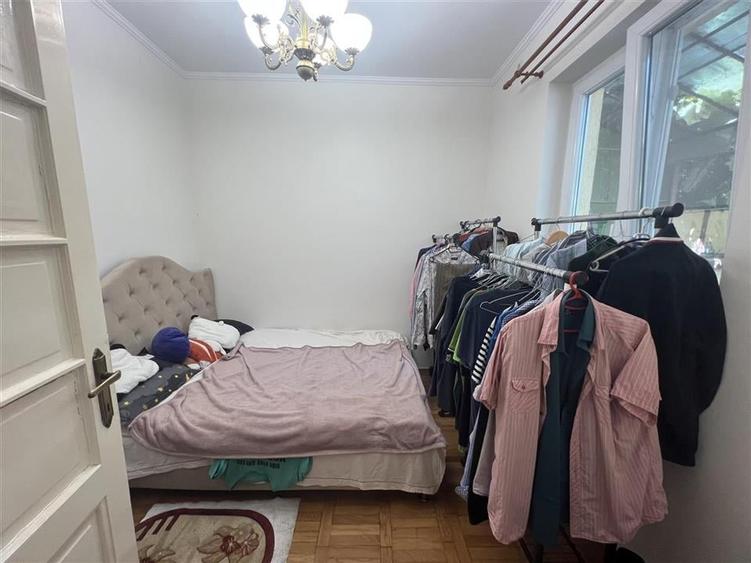 RECO, Doua case, zona  ultracentral, singur in curte, Oradea - 2