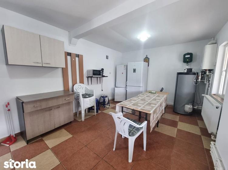 Pensiune de vanzare in Mamaia Sat, pe partea cu Hanul cu Pe?te - 8