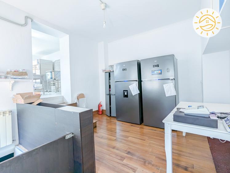 Spatiu comercial in CF renovat integral + garsoniera 10min Centru - 4