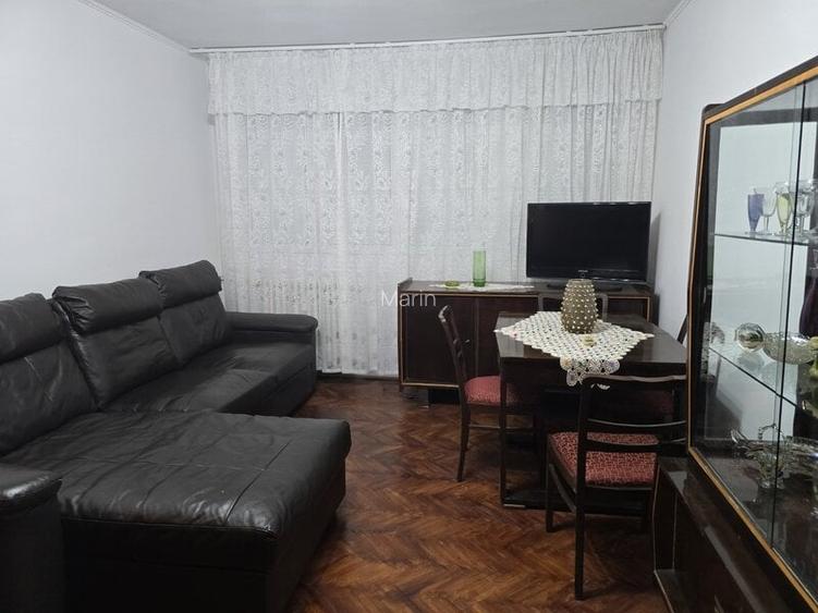 Apartament cu 3 camere semidecomandat în Baba Novac Apartament cu 3 camere semidecomandat în Baba Novac