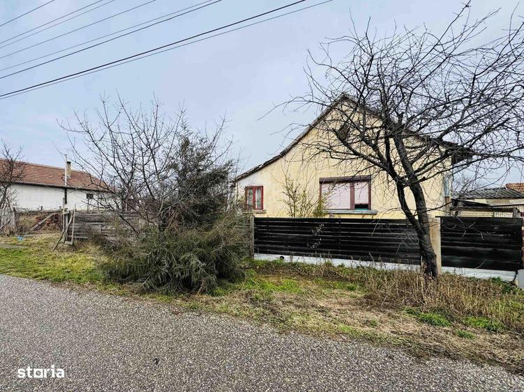 Casa ?araneasca la 10 km de Oradea - Teren 2000mp - IMOBIHOR - 1