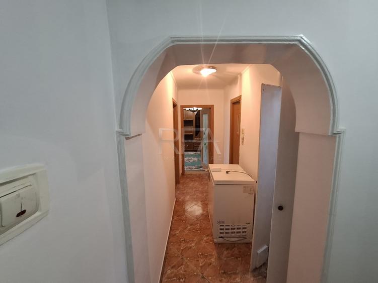 2 camere, P/10, 53mp, bloc 1979-Gorjului - 5