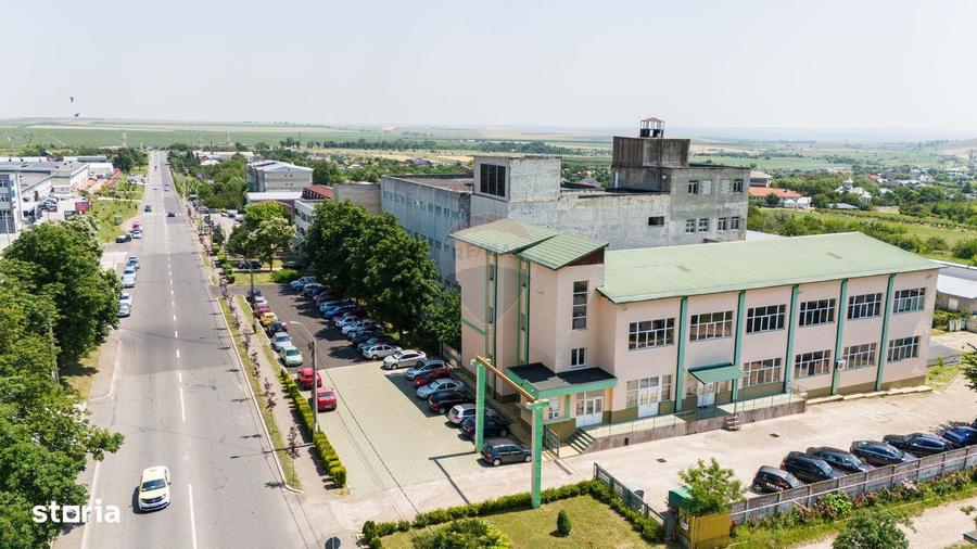 Spa?iu Industrial de Vanzare 4,623mp, Hu?i - Zona Industriala E581 - 7