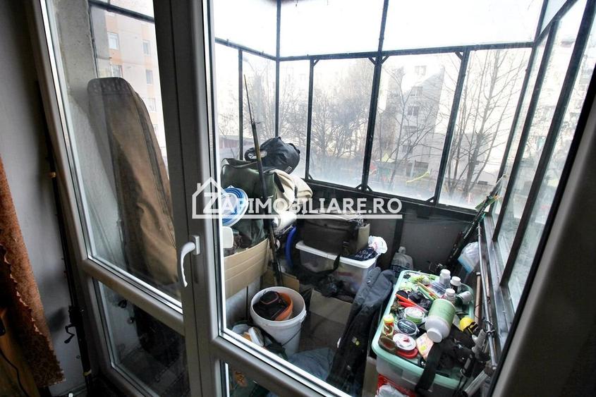 Apartament 2 camere,54mp,et.1,izolat,lift nou,cartier Tudor - 5