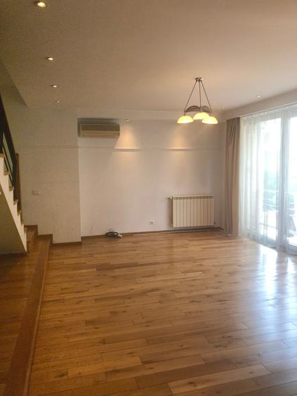 Aviatiei,Caramfil,3 camere,duplex,et.1,84mp,garaj,1200Euro/luna - 2