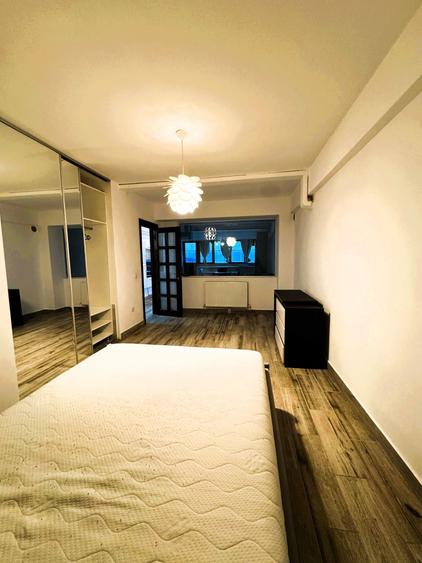 Apartament cu 2 camere decomandat în Tătărași