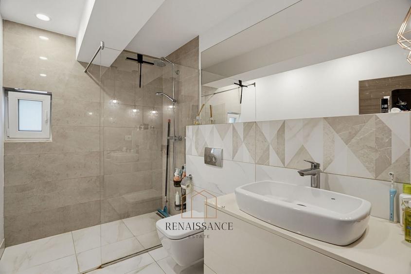 Casă individuală cu 6 camere cu Canalizare în Dumbrăvița