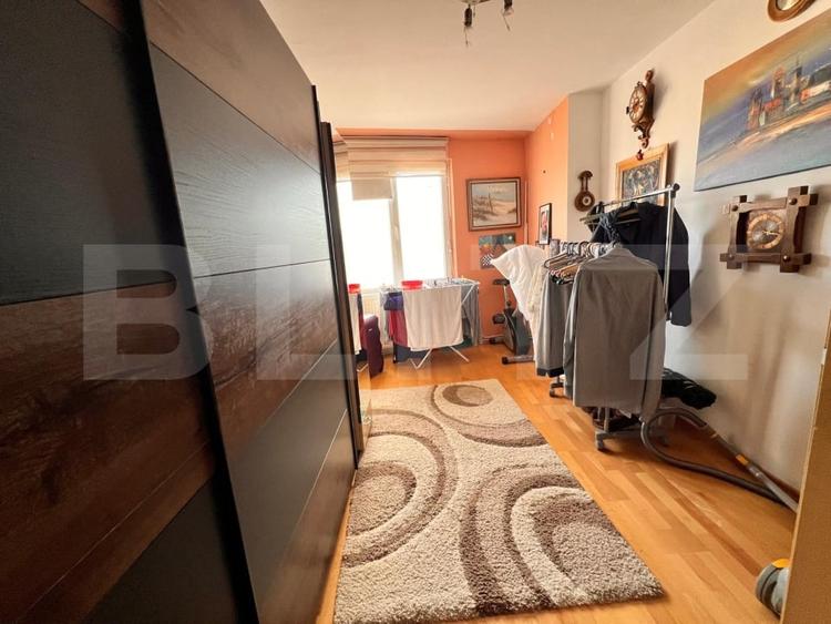 Apartament cu 4 camere decomandat, mobilat în Hunedoara