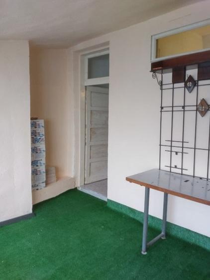 Casa caramida, cu curte, zona centru - 13