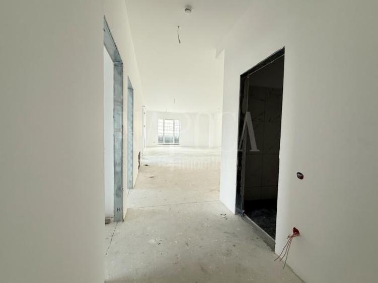 Spatiu comercial de vanzare in Floresti - 3