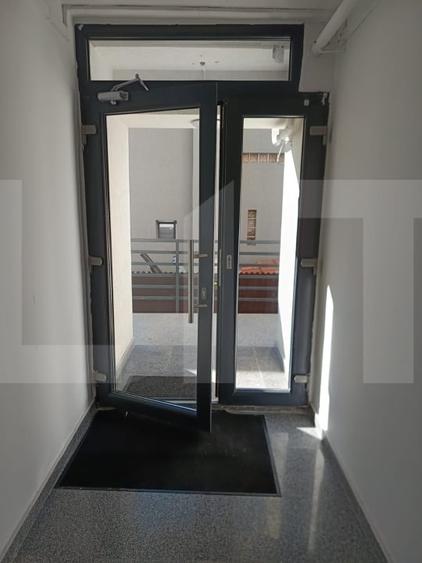 Apartament cu 3 camere, tip penthouse, 63 mp, zona Rond Gherghitei - 14