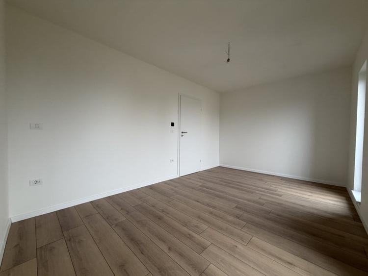 Duplex 4 camere, P+M, 100 mp utili, 20mp terase -  Sag - 10