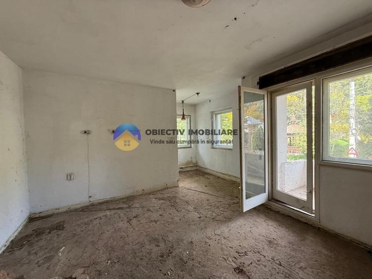 Casă + teren de vânzare Piatra Neamț – strada Stefan cel Mare - 7