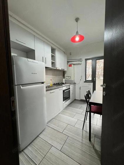 Garsoniera de inchiriat- Piata Sudului - 2