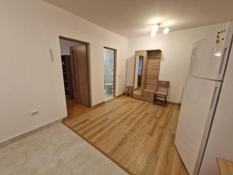 Apartament 1 camera decomandat, parcare, finisat,Floresti str Florilor - 6