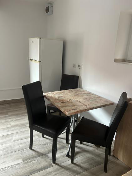 Inchiriez apartament - 3