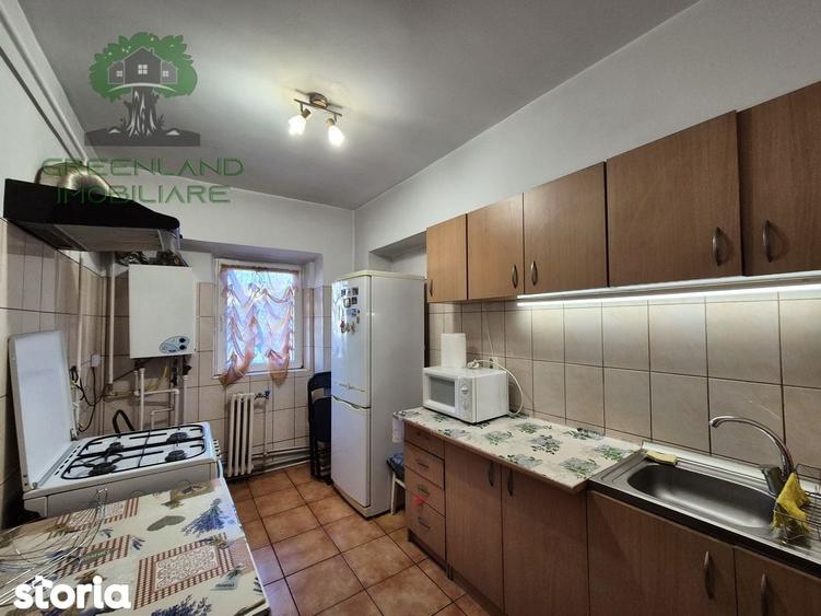 APARTAMENT 4 camere, 2 bai, DECOMANDAT, 91mp, etaj intermed 2/4, DACIA - 18