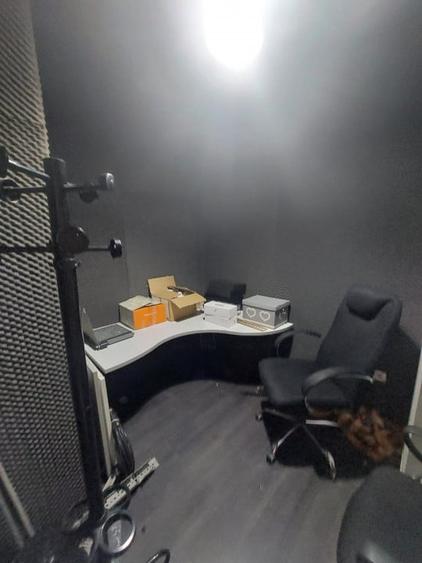 Delfinariu, spatiu 289 mp., ideal birouri/sali de curs etc., parcare - 6