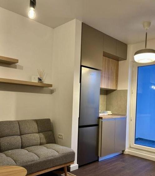 Berceni metrou biruintei studio etaj 6 - 4