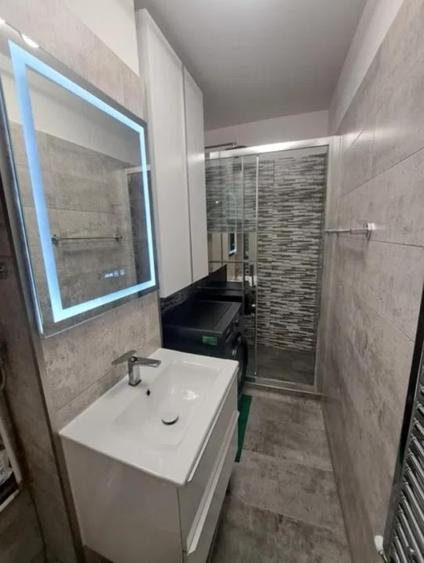 56000 euro -Garsoniera decomandata renovata- etaj 1 din 4 -bloc 1981 - 5