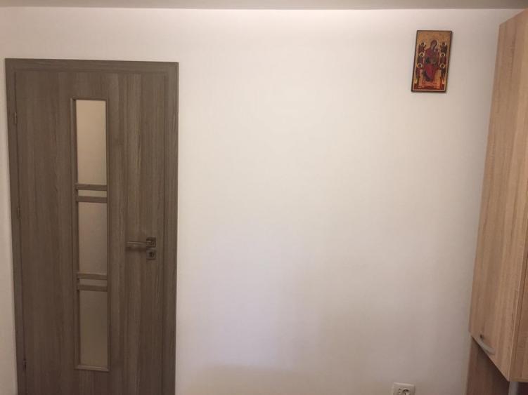 Ap 2 Camere decomandat  de vânzare sau inchiriere - 2