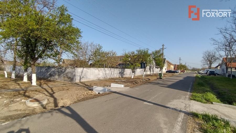 COMISION 0% Casa individuala 5 camere Checea - Gospodarie si teren 1789 mp - 25