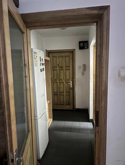 Apartament 2 camere, semidecomandat, parter, zona sud - 6