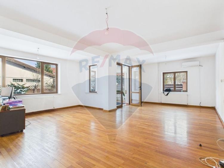 Vila de închiriat în zona IANCU NICOLAE - 1