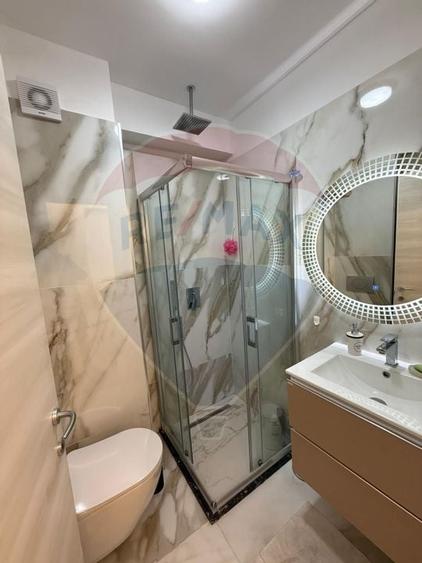 Apartament+loc de parcare in prima linie la mare White Titanic - 9