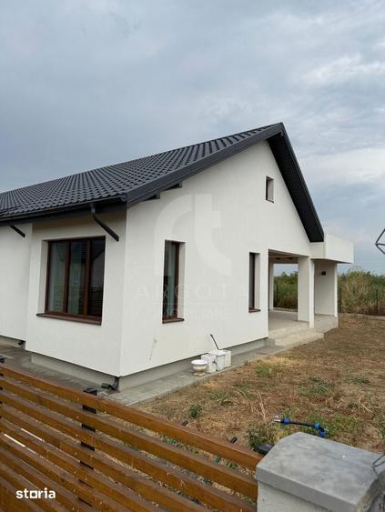 Casa tip parter moderna - Niscov, Com Vernesti I Comision 0% - 2