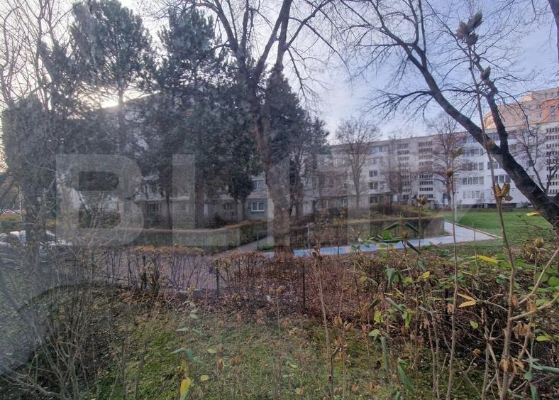 Apartament cu 3 dormitoare, 2 bai, boxa mare, parter inalt, balcon, Manastur - 1