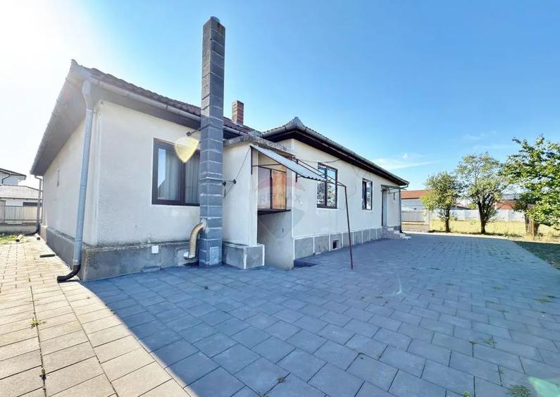 Casa cu 5 camere de vanzare loc. Frumu?eni, jud. Arad - 15