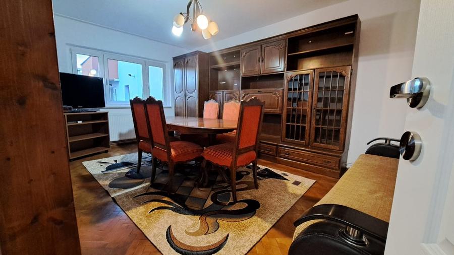 inchiriere apartament 4 camere zona plopilor cluj napoca - 2