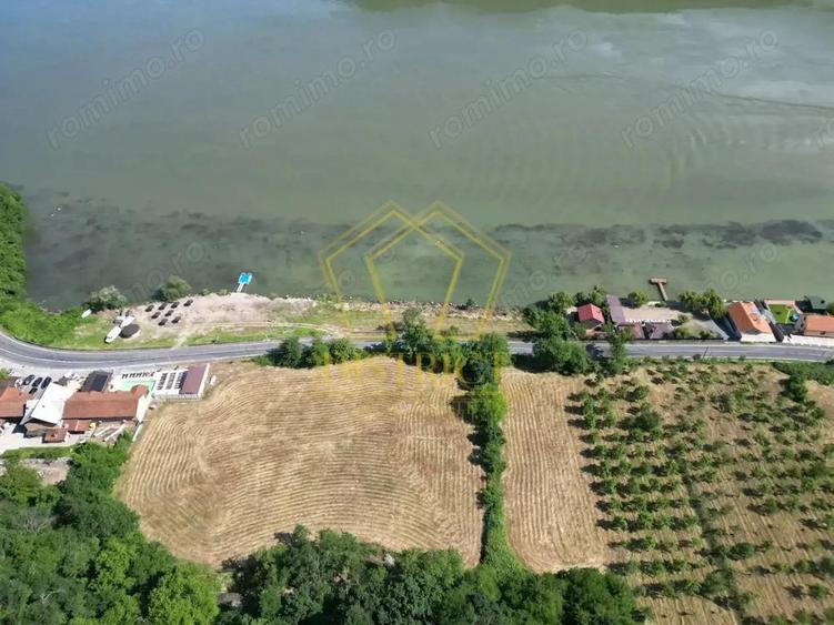 Teren intravilan cu iesire la Dunare | Clisura Dunarii - 3